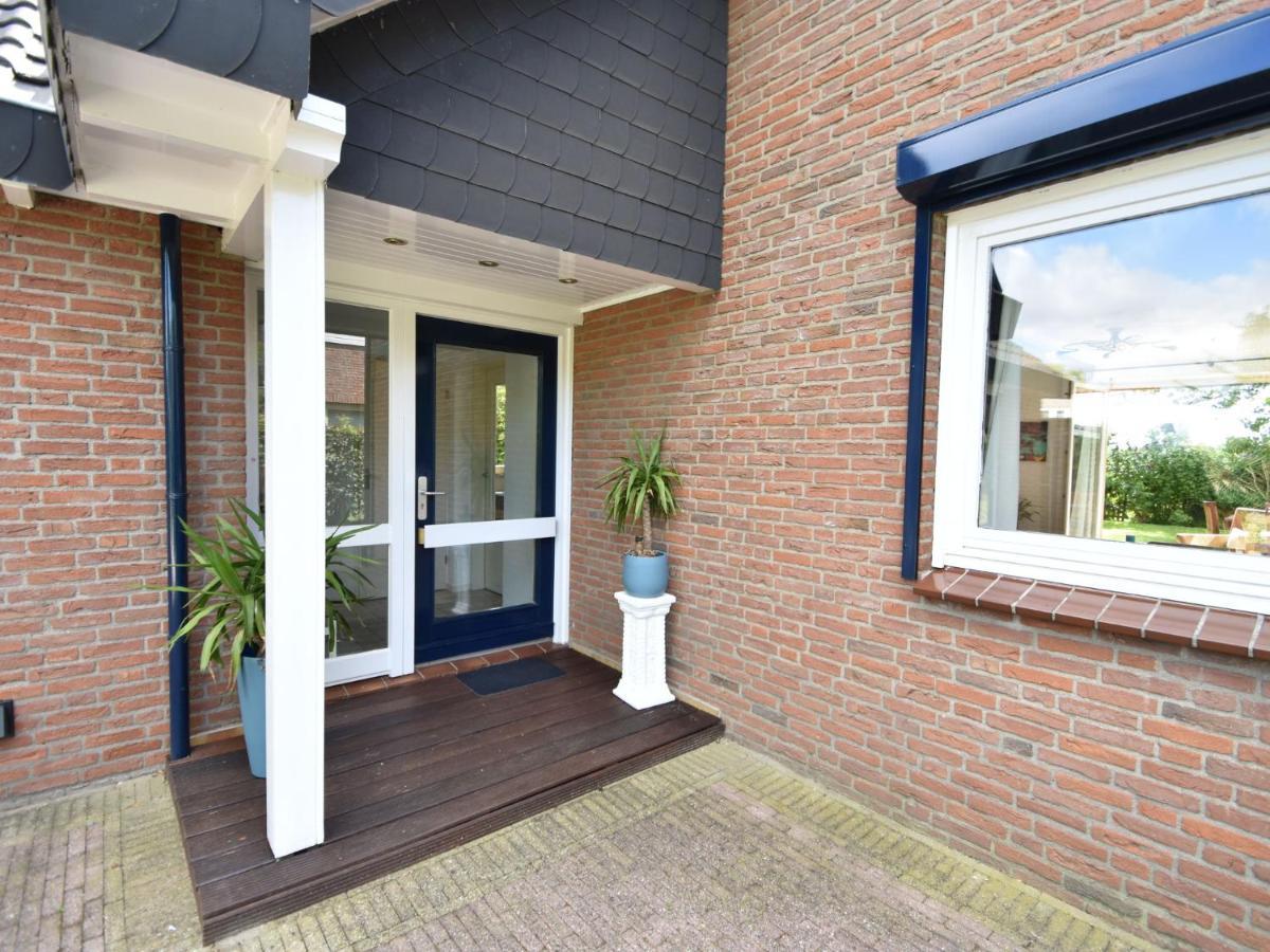 Holiday Home In Zeeland With Wide Views Bruinisse Exteriör bild