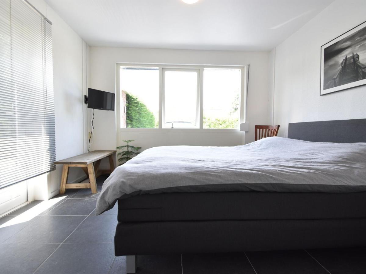 Holiday Home In Zeeland With Wide Views Bruinisse Exteriör bild